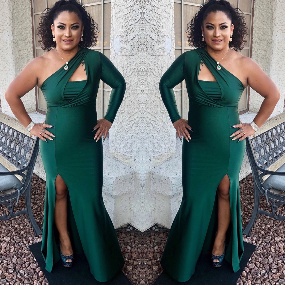 Fashion Nova Green Hunter Dress